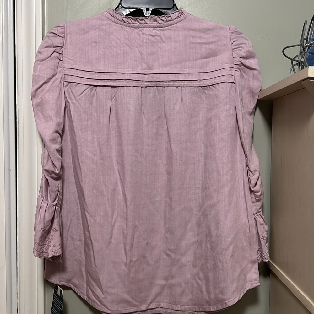 NEW Democracy lavender Top - Picture 5 of 7
